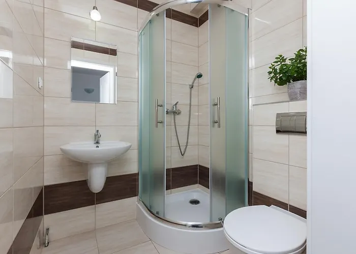 Oskar Alloggio in famiglia *