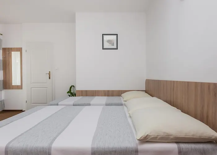 Oskar Alloggio in famiglia *